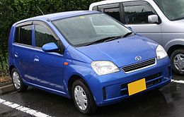 2002-2004 Daihatsu Mira.jpg