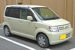 Nissan Otti 2005.JPG