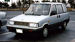 Nissan Prairie 19880311.jpg