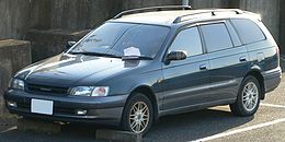 1992 Toyota Caldina 01.jpg