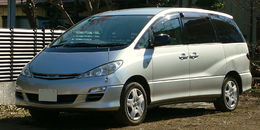 2003 Toyota Estima 01.jpg